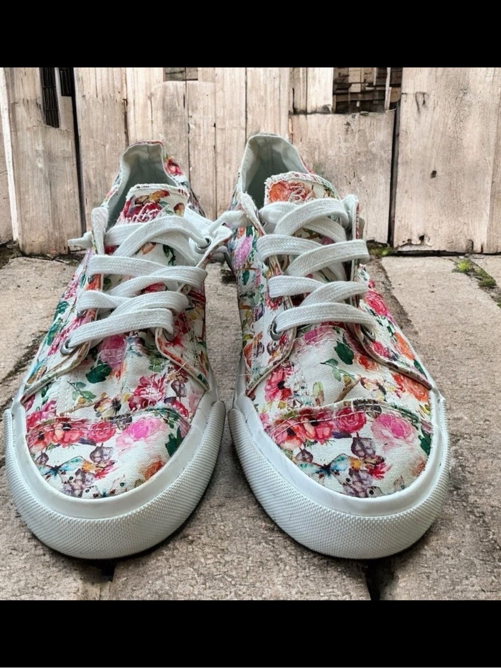 Blowfish Malibu Maxine Flowerfest Floral Canvas Sneakers Women’s 7.5